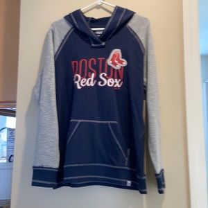 Boston Red Sox hoodie with kangaroo pocket size M